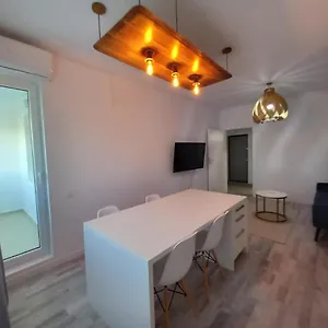  Apartament Preciziei 1br Luxury With Fast Wifi, Self Check In And Parking